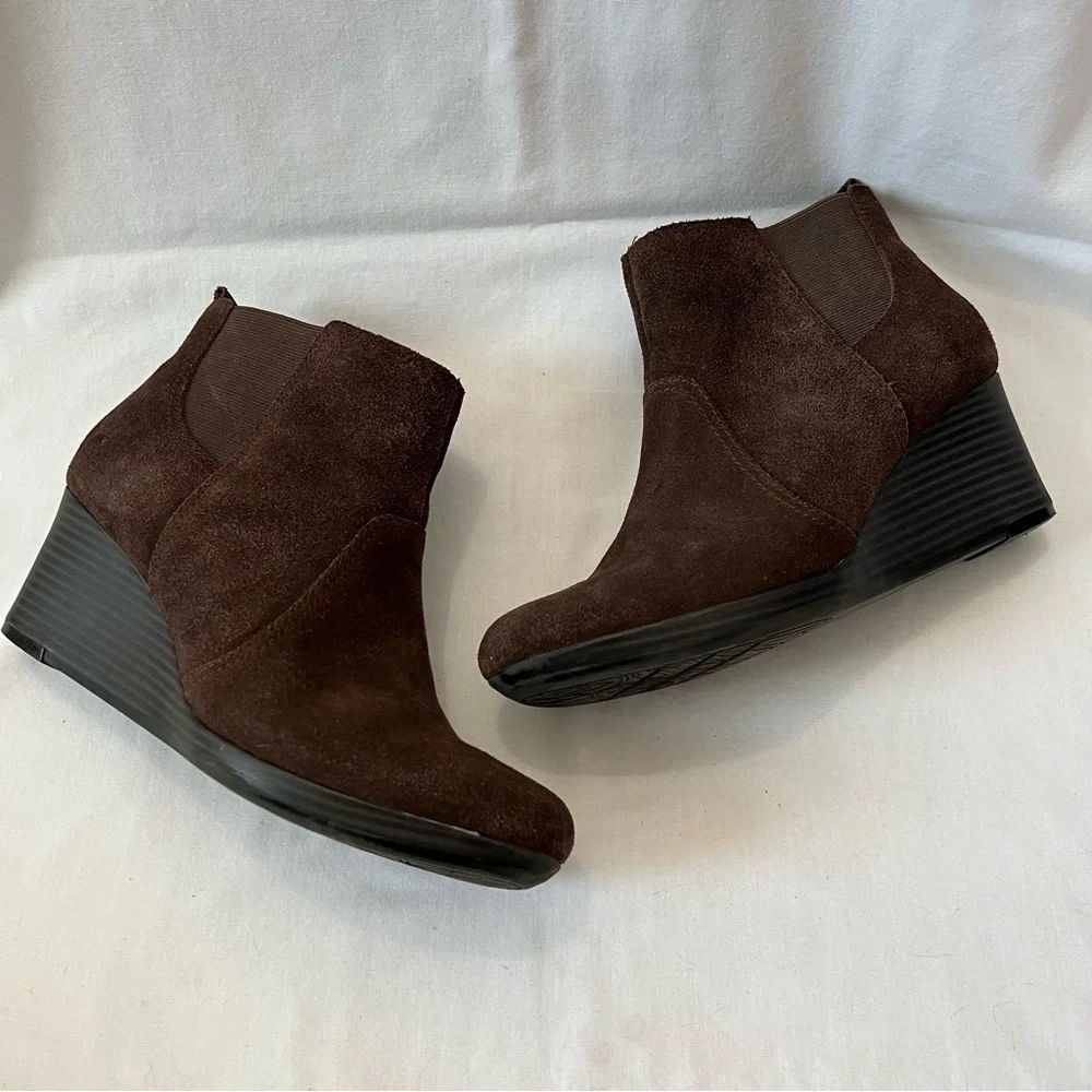 Clark’s Dark Brown Suede Wedge Booties